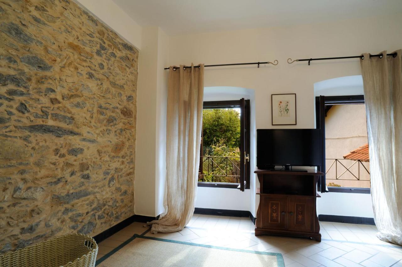 Borgata Cantone Country House B&B การ์เลนดา ภายนอก รูปภาพ
