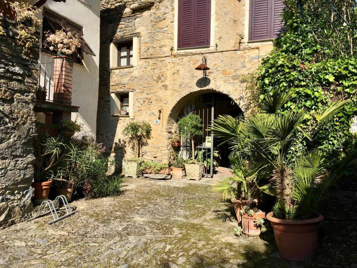 Borgata Cantone Country House B&B การ์เลนดา ภายนอก รูปภาพ