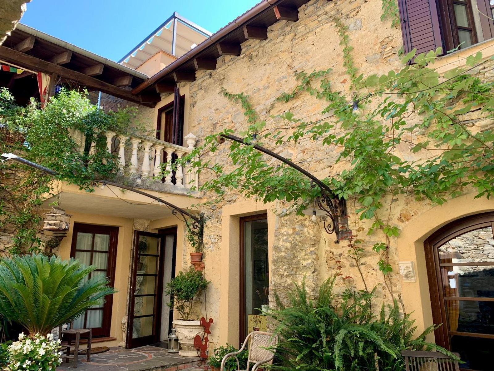 Borgata Cantone Country House B&B การ์เลนดา ภายนอก รูปภาพ